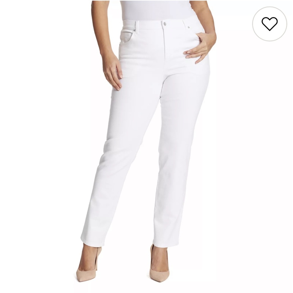 Gloria Vanderbilt‎ Amanda plus size white jeans. NWT. Retail 52.99